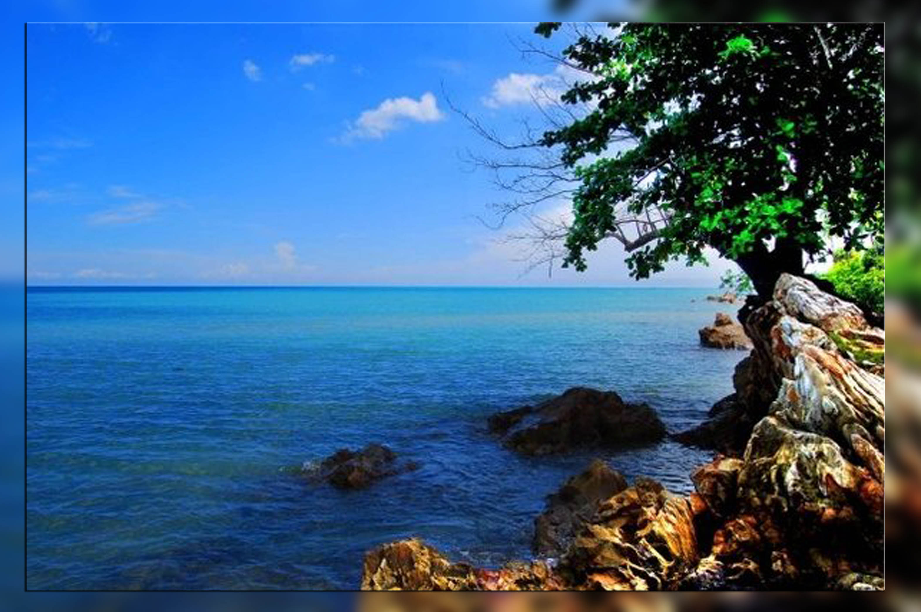 Pantai Tanjung Bunga / Perpat Bay